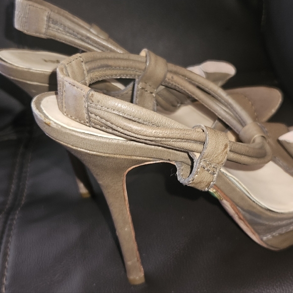L.A.M.B. Dark Taupe Leather Ultra High Stiletto Heels w. Rosette LAMB size 7.5 - Picture 14 of 16